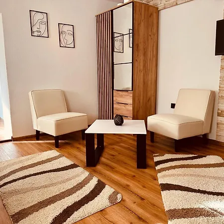 Appartamento Premium Apartman-filakovo